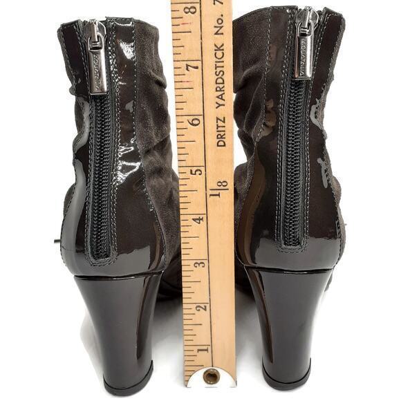 AQUATALIA Boots Heels Size‎ 6.5 Suede Pleated Patent Ankle Booties Gray - Picture 4 of 13